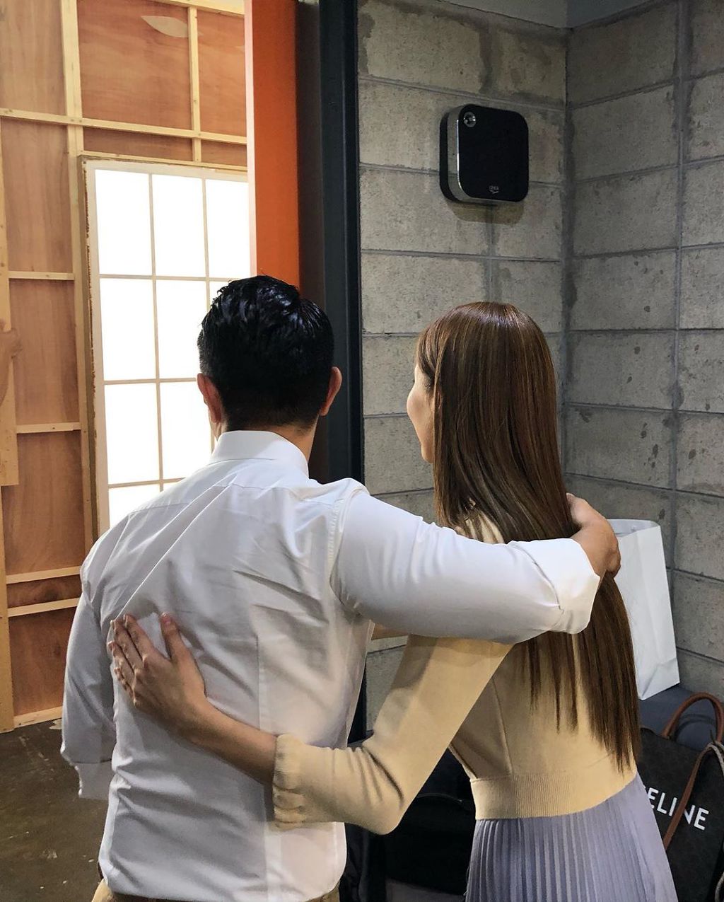 999470475EEE26CC1B0206