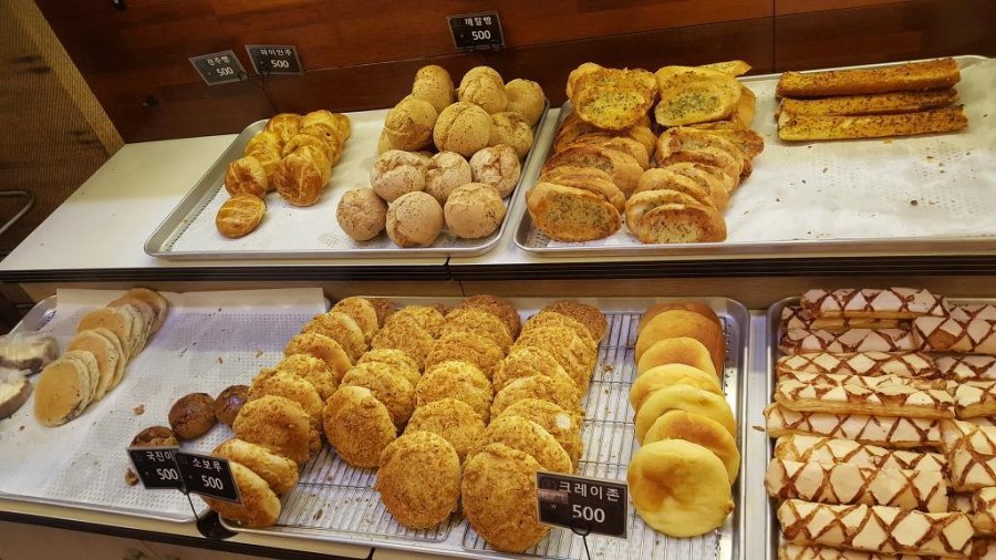 빵집 vs 분식집... 한 곳만 갈 수 있다면...? | 인스티즈