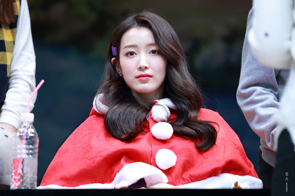 [구구단] 염색이 되는동안 기다리는게 지루해서 하나 | 인스티즈