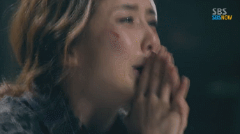 생방송 중에 오열하는 이보영.gif | 인스티즈