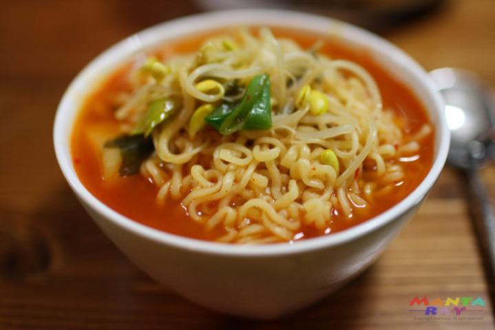 둘중 하나를 평생 0칼로리로 먹을수 있다면? | 인스티즈