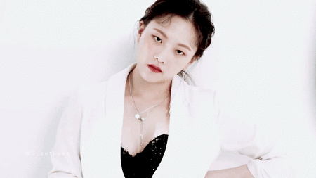 영화 마녀때와 다른 느낌의 칼잡이 아가씨 배우 정다은.jpgif | 인스티즈