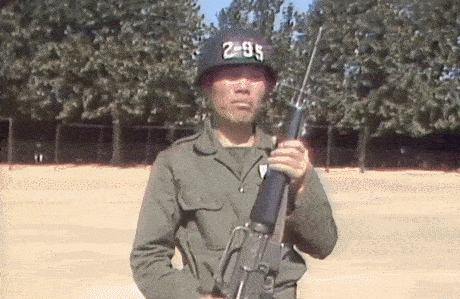 움짤로 보는 1982년 논산 훈련병들.....gif | 인스티즈