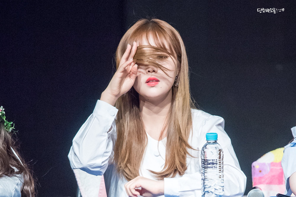 [러블리즈] 휴일이라 그런지 일이 별로 없어서 베이비소울 | 인스티즈