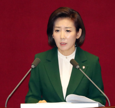 자유통신 이미지