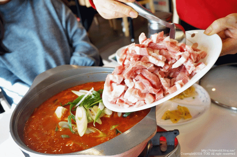 돼지고기 김치찌개.gif | 인스티즈