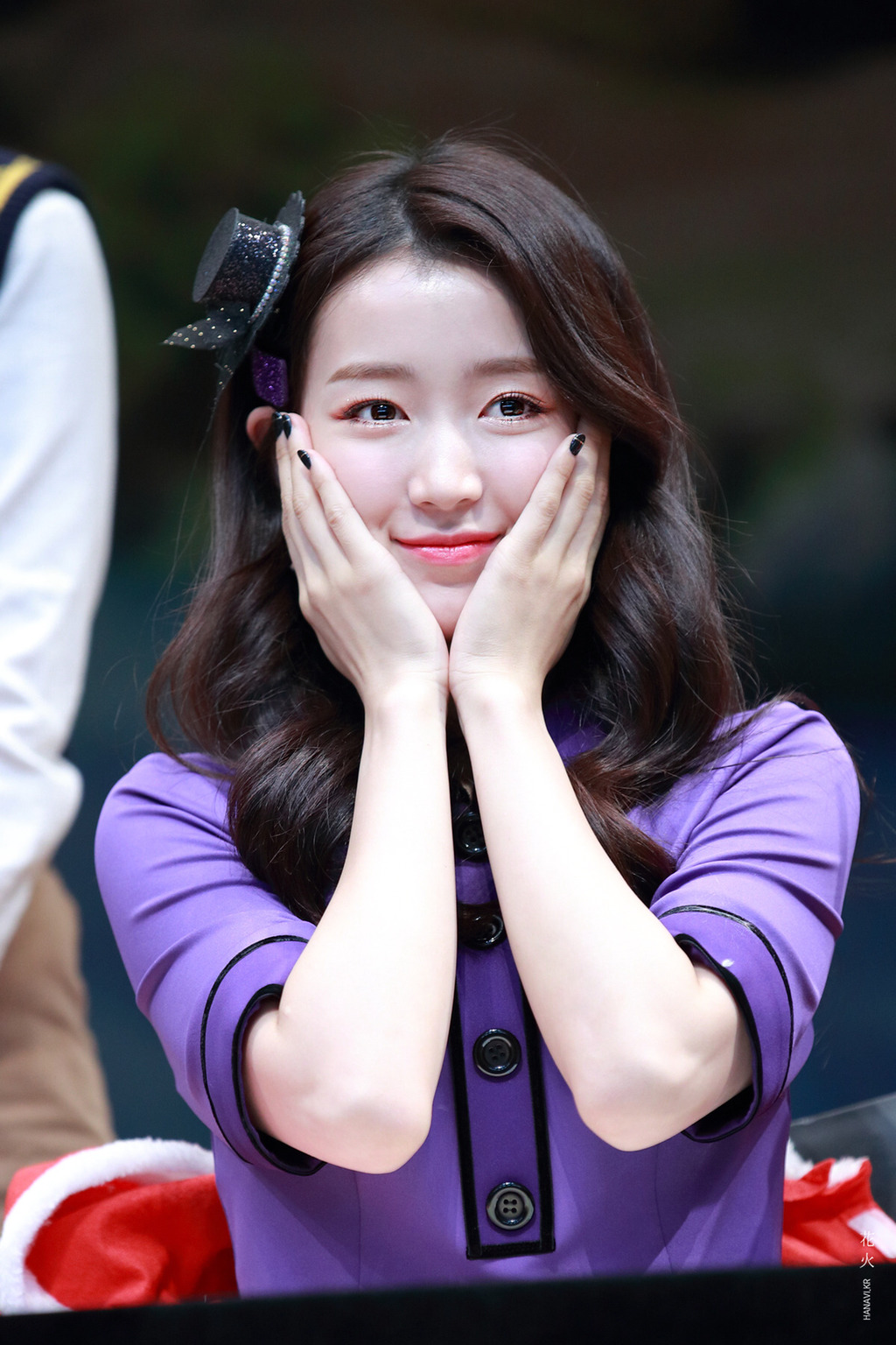 [구구단] 염색이 되는동안 기다리는게 지루해서 하나 | 인스티즈