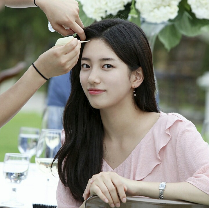 수지 인스타 업뎃 | 인스티즈