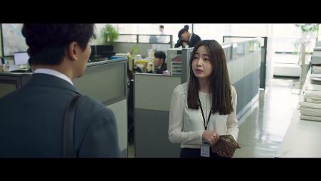 나에게만 그녀가 보이기 시작했다. 천우희 김남길 주연 ＜영화 어느날＞ 01 | 인스티즈