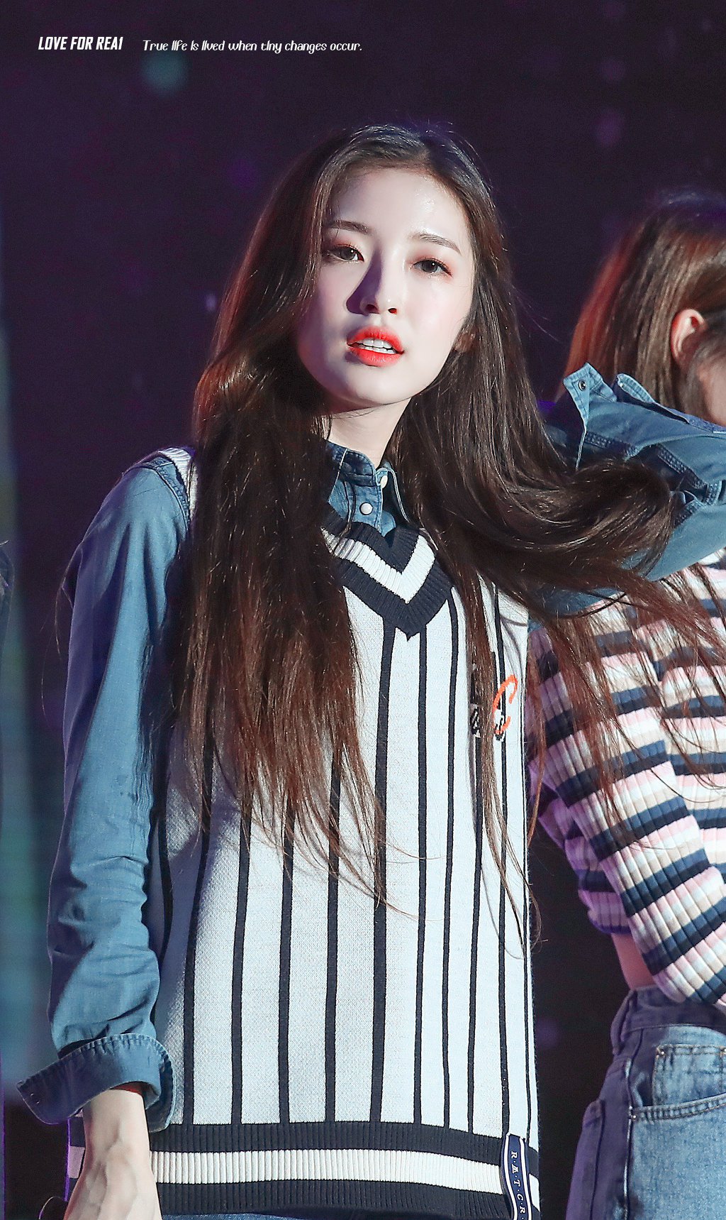 최예원 a.k.a 오마이걸 아린.jpgif | 인스티즈