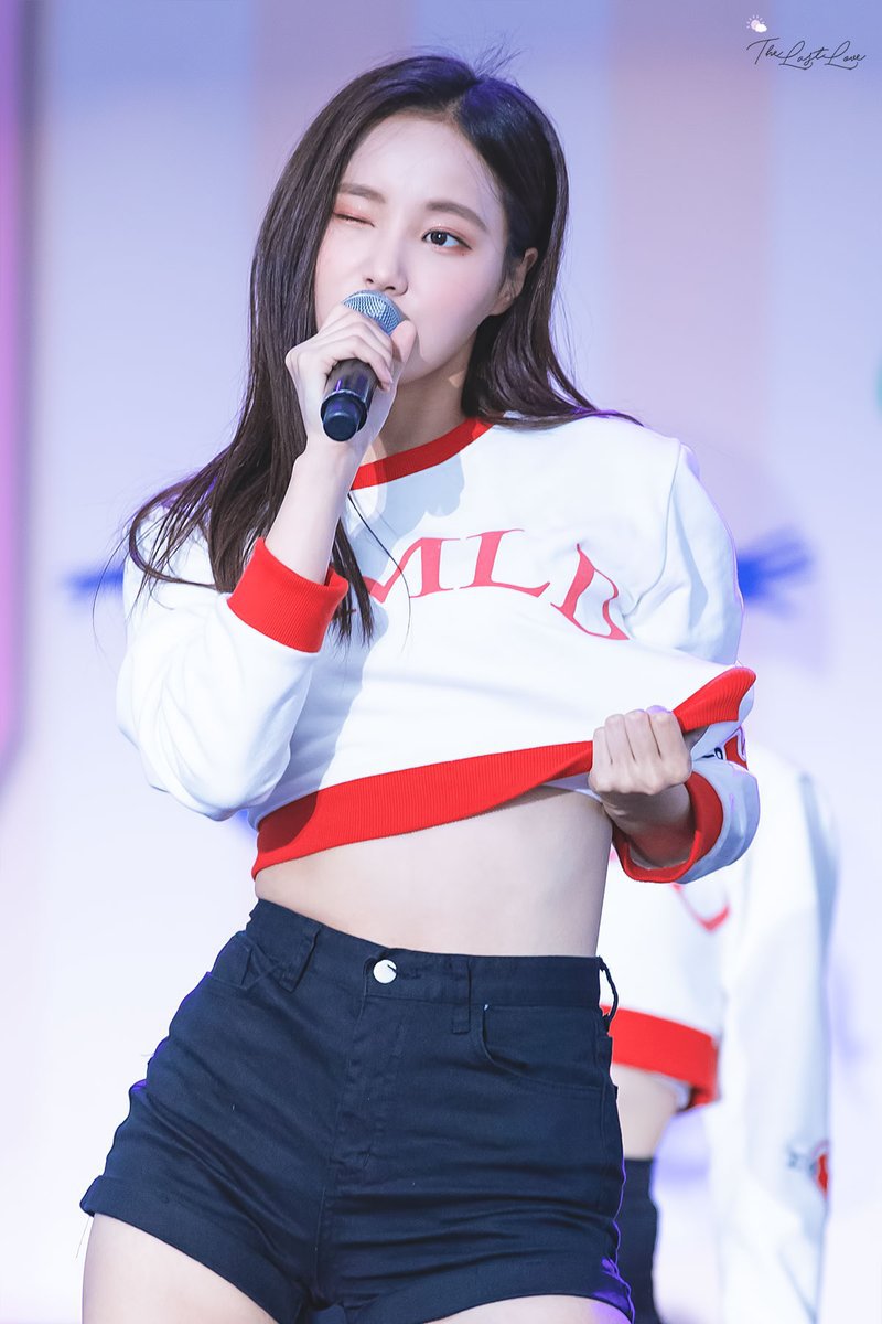 모모랜드의 미모보스 연우.jpg | 인스티즈